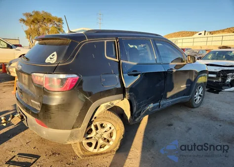 2018 Jeep Compass Sport z USA, uszkodzony, nr VIN 3C4NJDAB2JT153638